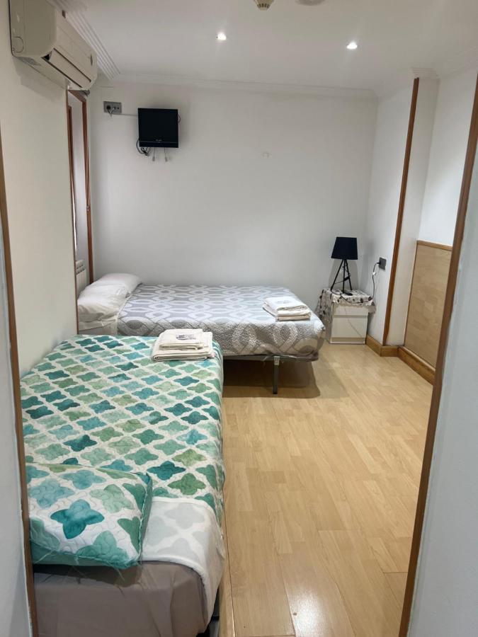Hostal Restaurante 팜플로나 외부 사진